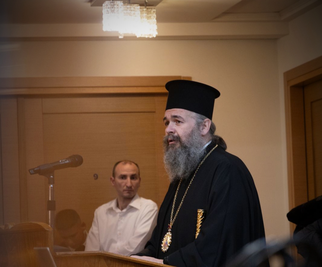 Ομιλία του Σεβασμιωτάτου Μητροπολίτου κ. Ειρηναίου στη Σχολή Γονέων Φλώρινας με θέμα: «Η απόσταση ανάμεσα στον γονιό και στο παιδί»