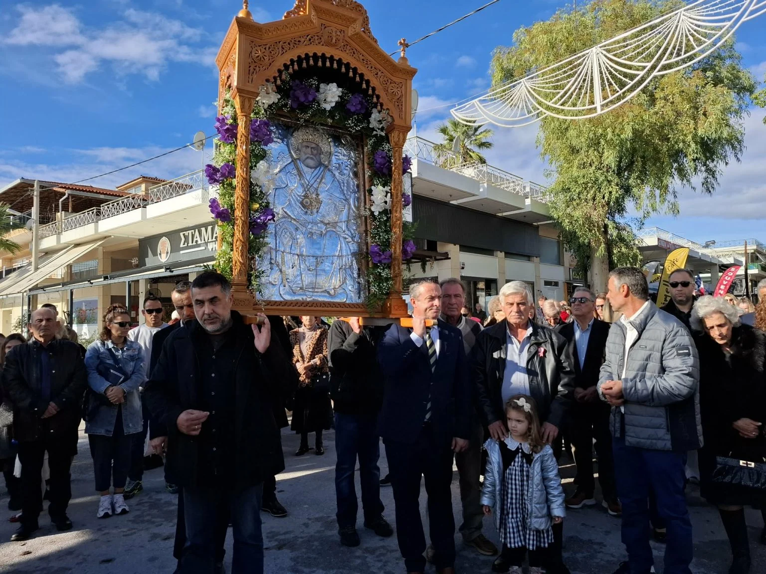 Εύβοια: Η Ερέτρια τίμησε τον Πολιούχο της, Άγιο Νικόλαο