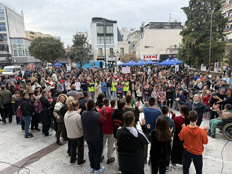 Εκδήλωση και ειρηνική πορεία μαθητών για την αναπηρία στο Βόλο