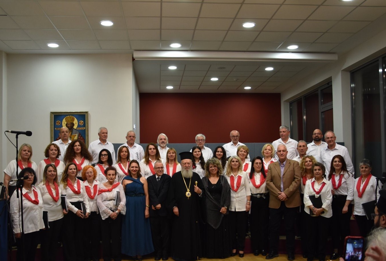Η Μικτή Τετράφωνη Χορωδία CANTUS εντυπωσιάσε το κοινό στο Πνευματικό της Μητρόπολης Χαλκίδος