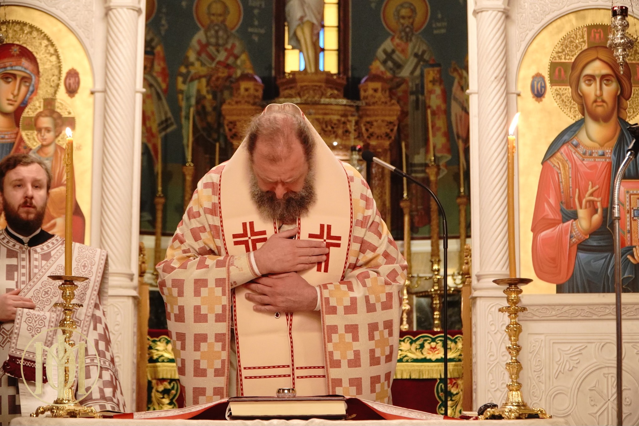 Τέλεση μαθητικής Θείας Λειτουργίας από τον Μητροπολίτη Θεσσαλονίκης  στον Ιερό Ναό Μεταμορφώσεως του Σωτήρος