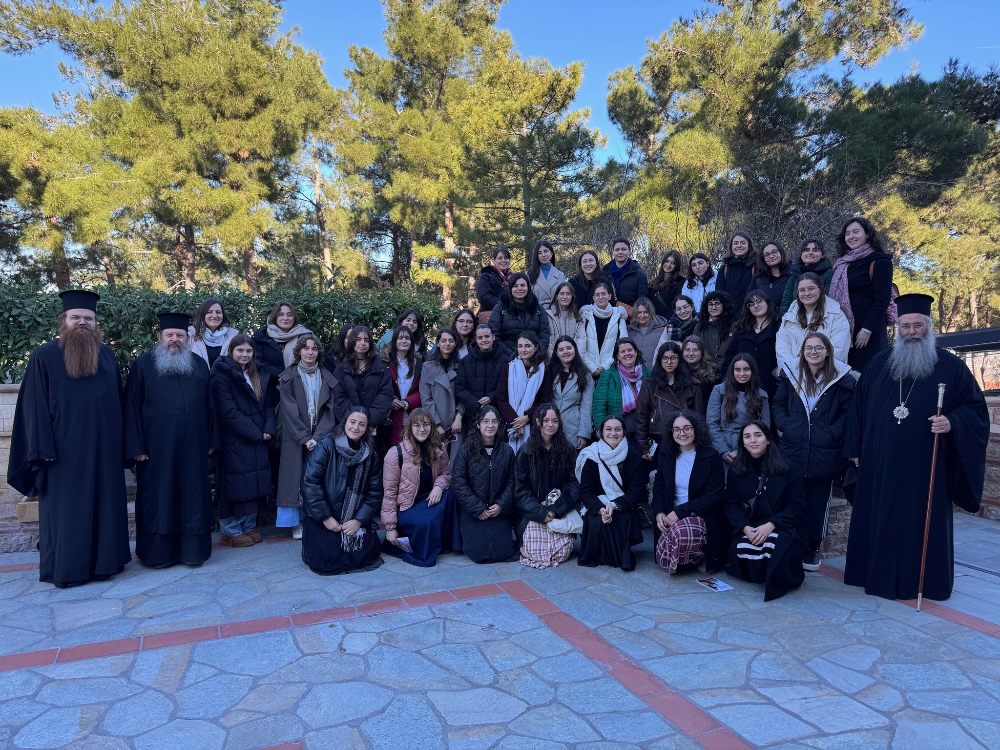 Προσκηνύματα νέων της Μητρόπολης Κίτρους