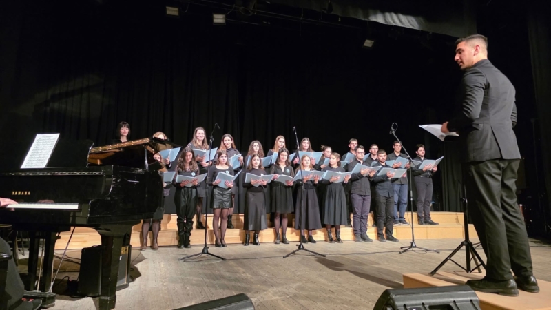 Το Χριστουγεννιάτικο Φεστιβάλ Χορωδιών στα Γρεβενά