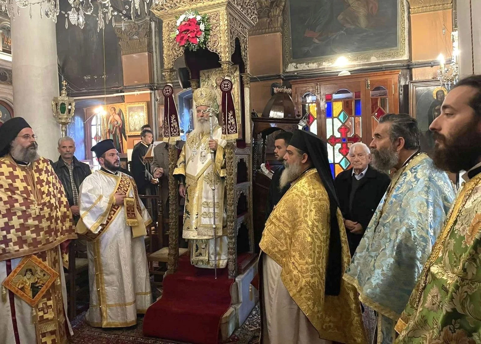 Η Αίγινα εόρτασε με λαμπρότητα τη μνήμη του Αγίου Διονυσίου