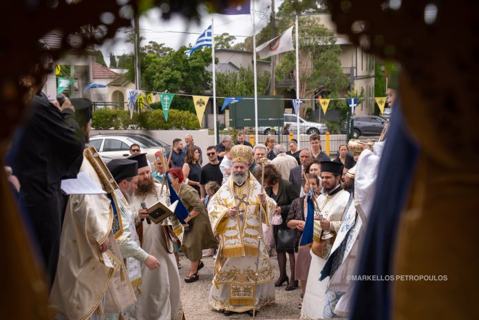 Ο Αυστραλίας Μακάριος στην εορτάζουσα Ενορία Αγίου Νικολάου στο Σύδνεϋ