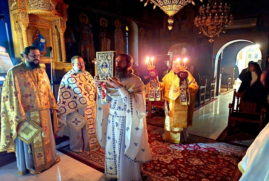 Μητρόπολη Μαρωνείας : Ιερά Αγρυπνία επι τη εορτή του Αγίου Σάββα του Ηγιασμένου