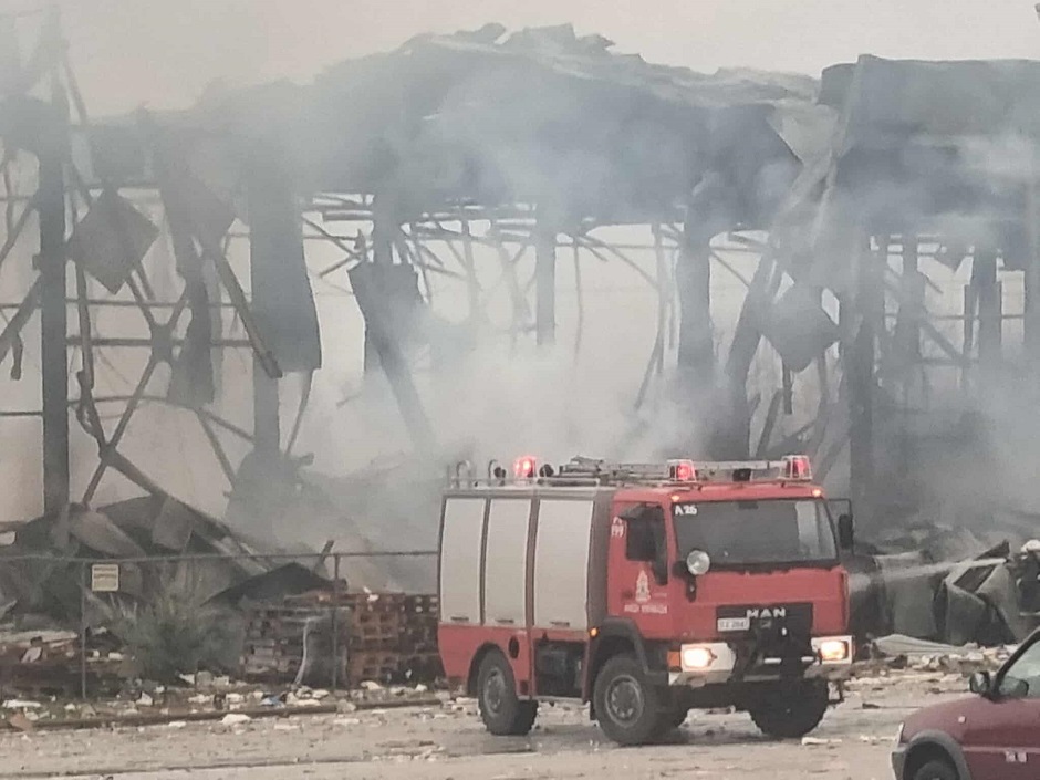 Πένθος στα Τρίκαλα για τα πέντε θύματα της έκρηξης σε εργοστάσιο