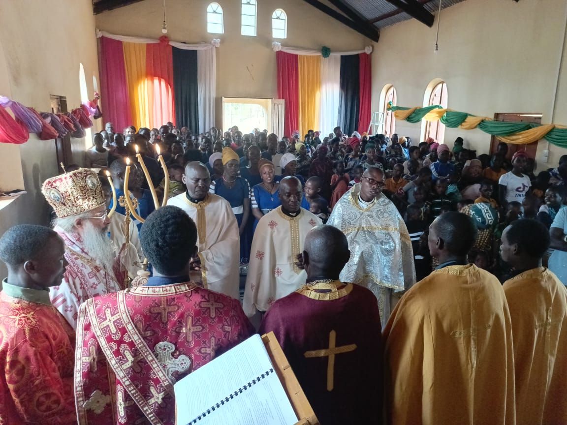 Εγκαινιάστηκε νέο δημοτικό σχολείο στην Επισκοπή Μπουκόμπας