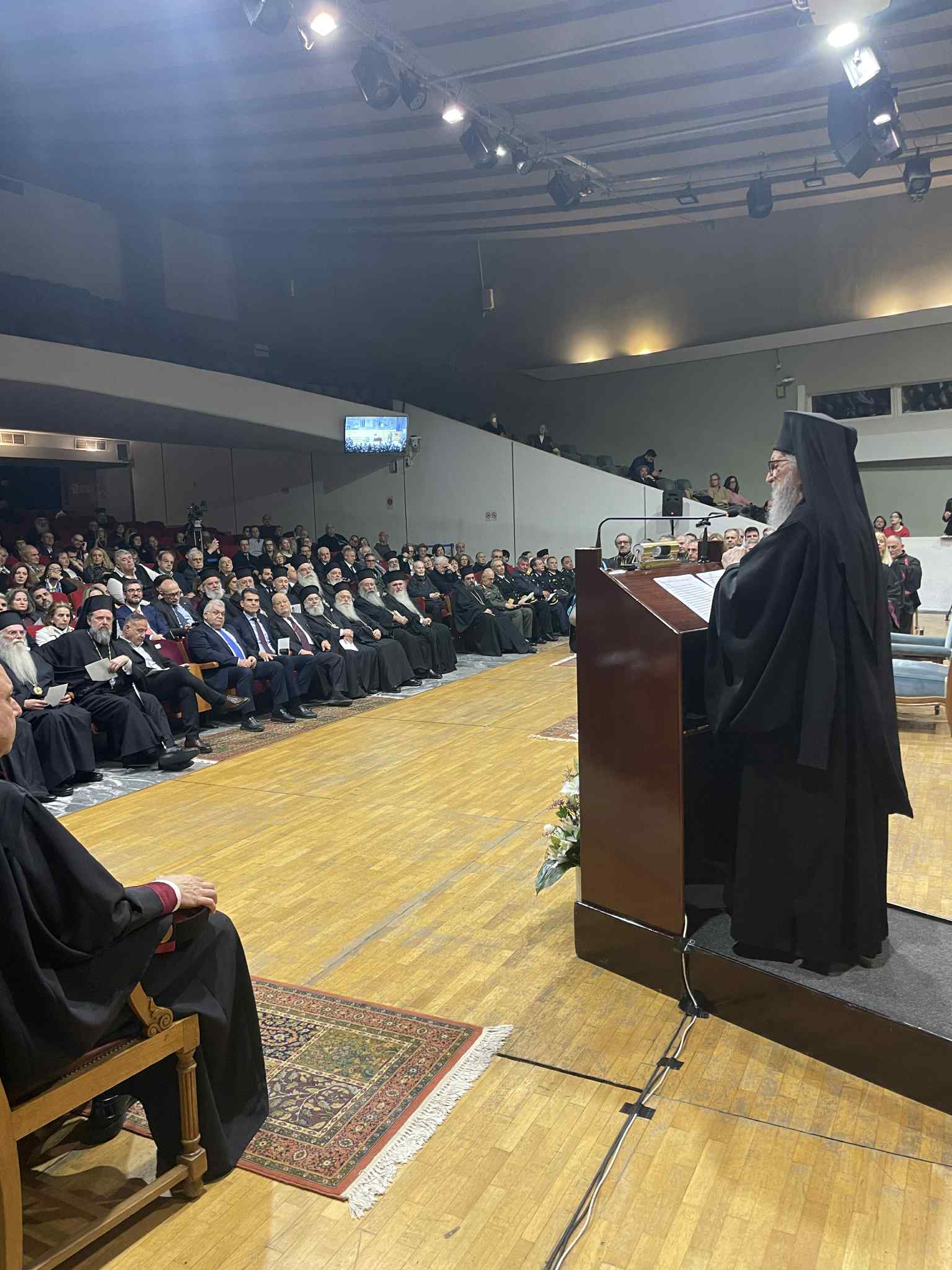 Το Α.Π.Θ. τίμησε τον Αρχιεπίσκοπο πρώην Αμερικής Δημήτριο