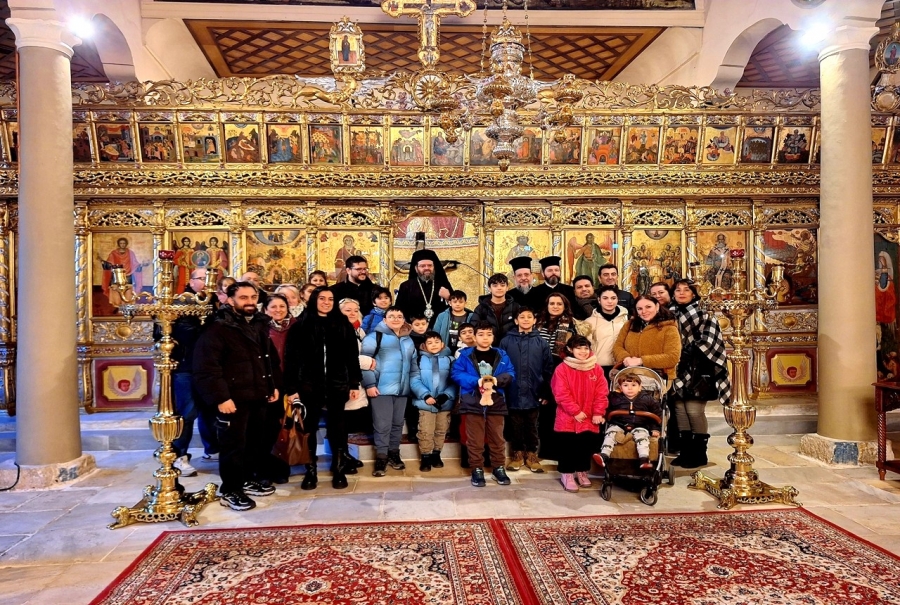 Μητρόπολη Μαρωνείας : Επίσκεψη προσκυνητών από την Μητρόπολη Δέρκων