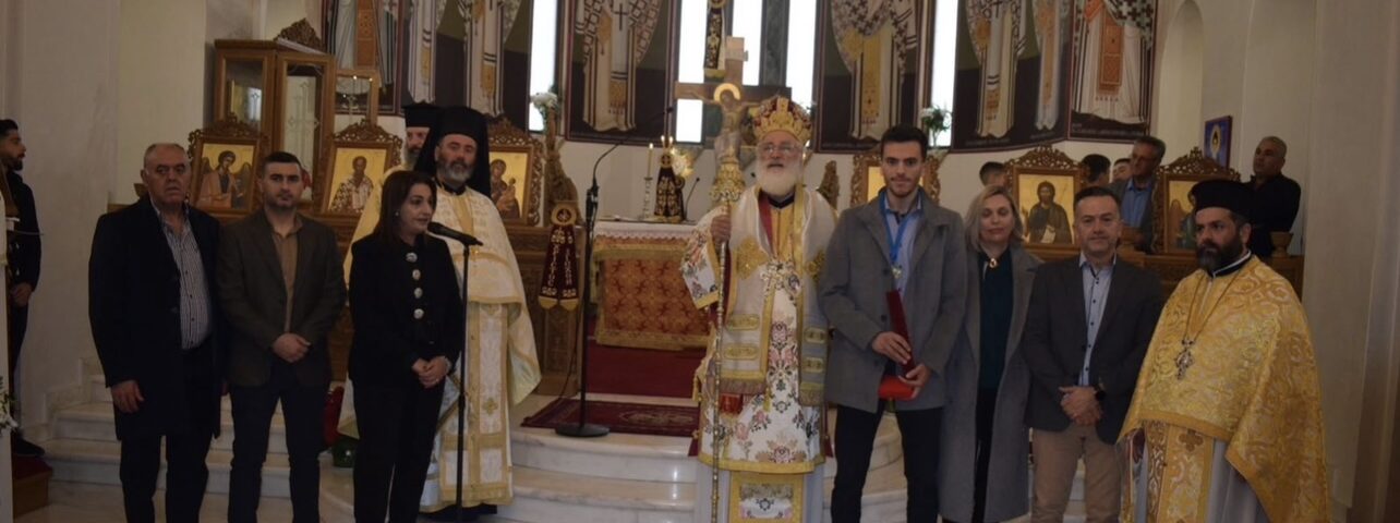 Πρωτοχρονιάτικη Θεία Λειτουργία και απονομή μεταλλίου στον Ιερό Μητροπολιτικό Ναό Αρκαλοχωρίου