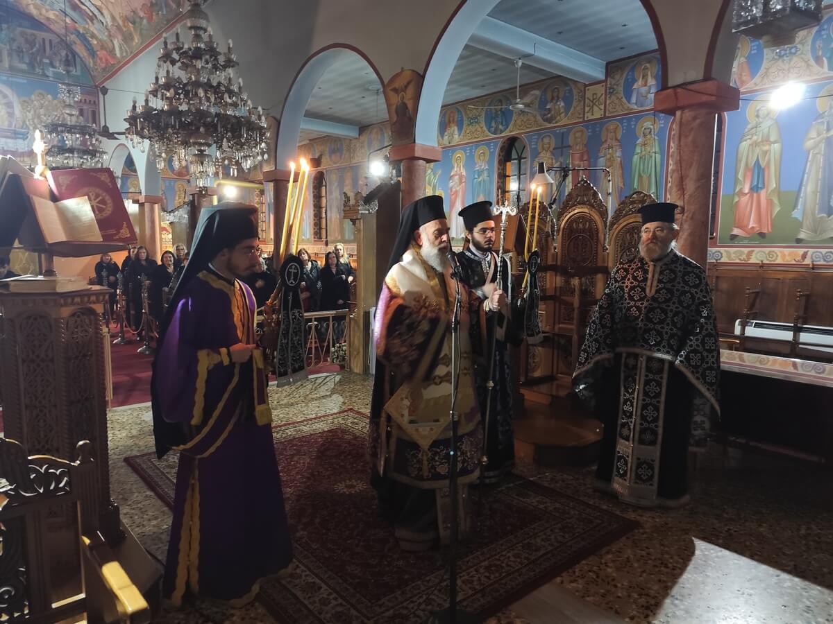 Προηγιασμένη Θεία Λειτουργία στον Ι.Ν. Αγίας Παρασκευής Μυρίνης Καρδίτσας