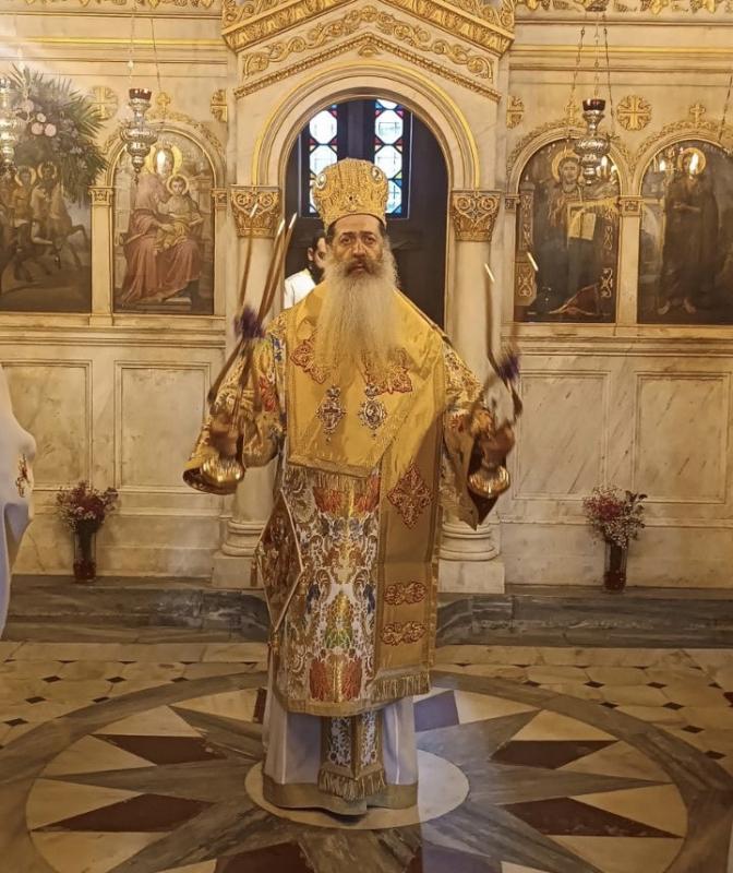 Ο Μητροπολίτης Φθιώτιδος στον Ι.Ν. Αγίων Θεοδώρων πλ. Κλαυθμώνος