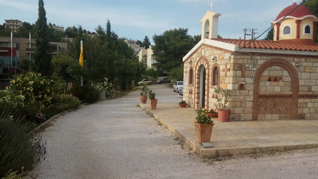 Πανηγυρίζει ο Ιερός ναός της Αγίας Φιλοθέης στο Πικέρμι της Αττικής