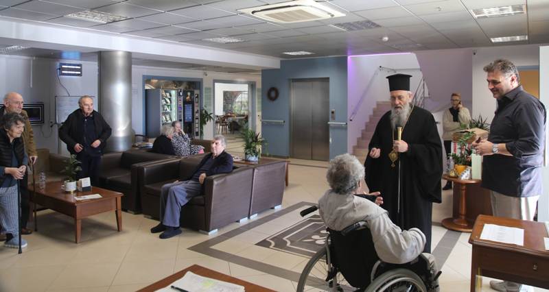 Ὁ Μητροπολίτης Ναυπάκτου στό «Ἐνήλιον» Γηροκομεῖο