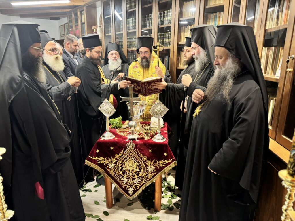 Θυρανοίξια Ιερού Παρεκκλησίου και Εγκαίνια Βιβλιοθήκης εις μνήμην Μητροπολίτου Ρεθύμνης και Αυλοποτάμου Ανθίμου (Συριανού)