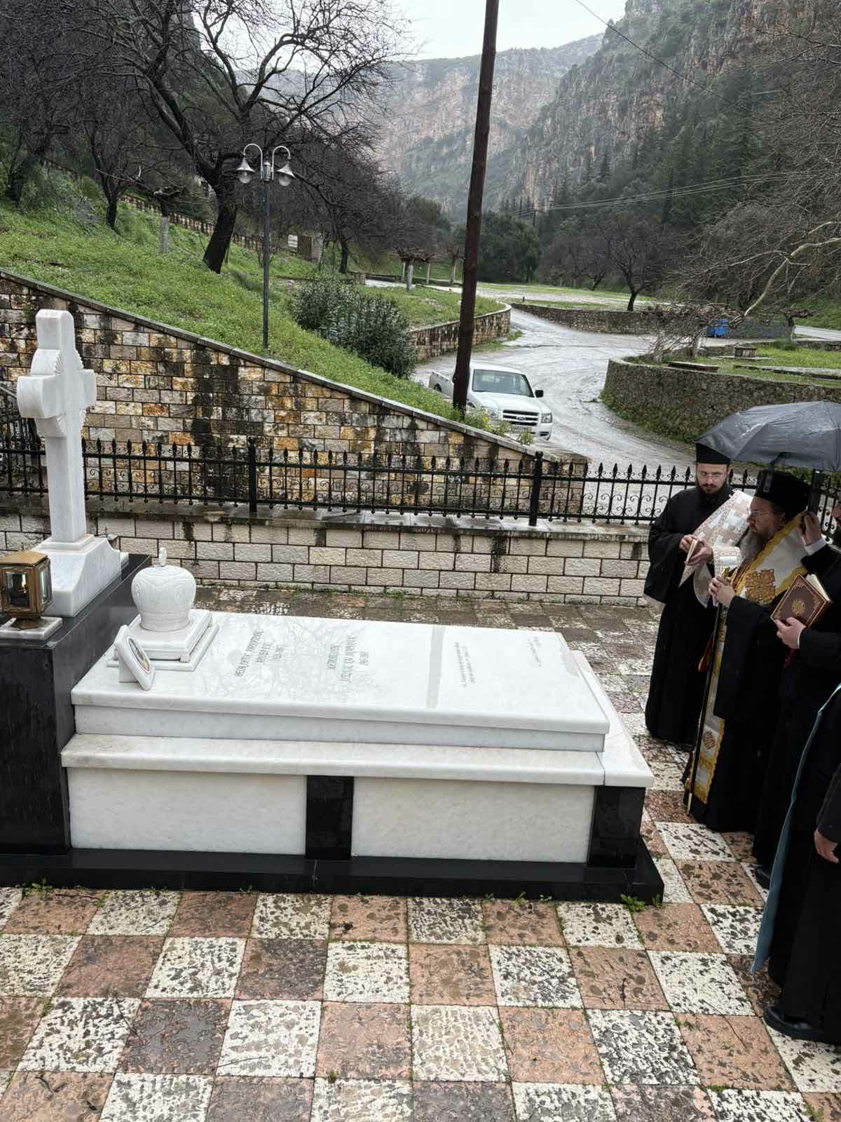 Τρισάγιο στον μακαριστό Μητροπολίτη Αιτωλίας  κυρό Θεόκλητο