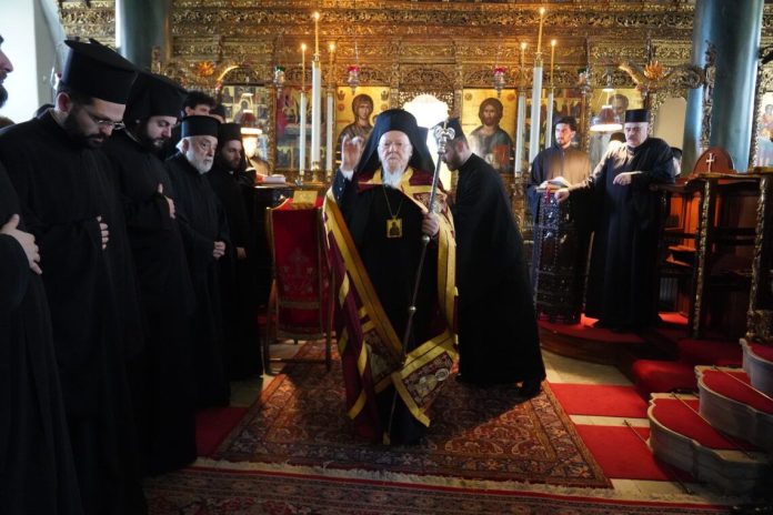 Ο Οικουμενικός Πατριάρχης στην Χάλκη για την εορτή του Ιερού Φωτίου