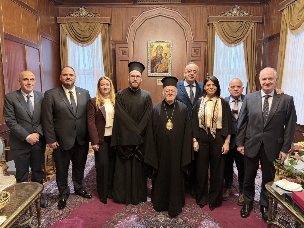 Στον Οικουμενικό Πατριάρχη το Δ.Σ. του Συνδέσμου Υποστήριξης Ρωμαίικων Κοινοτικών Ιδρυμάτων