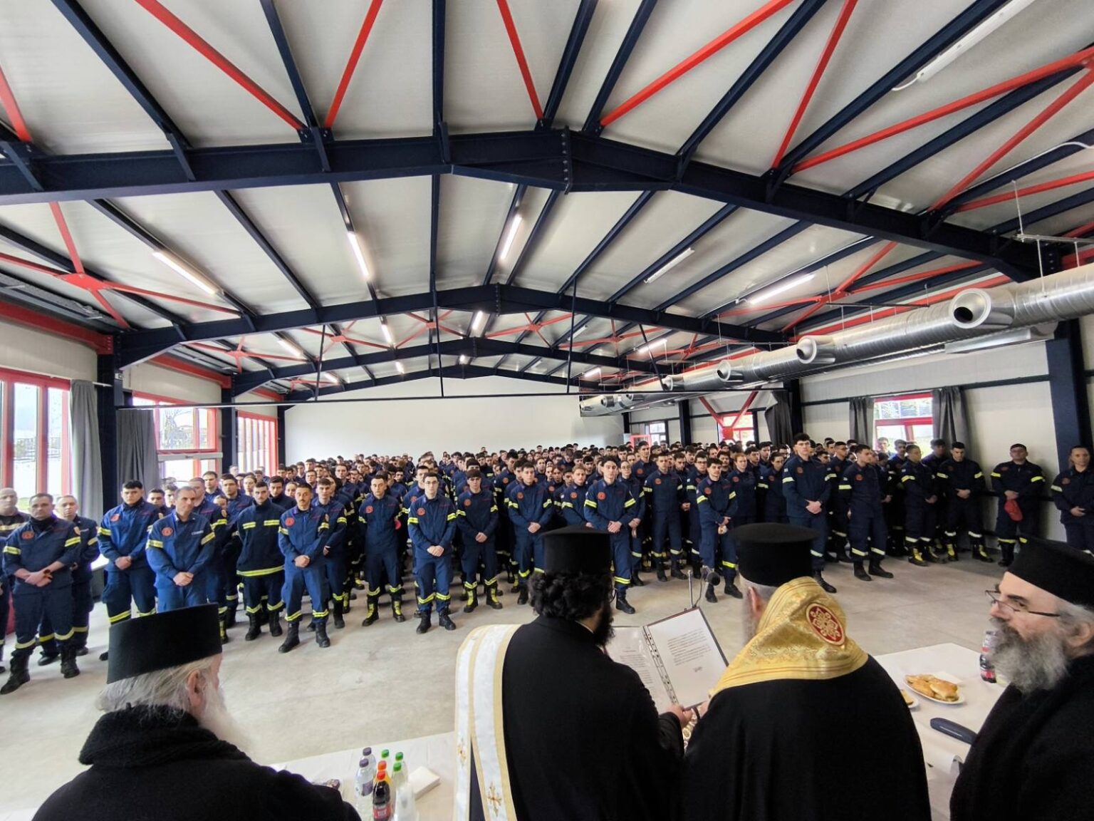 Σύναξη Πνευματικών και ευλογία Βασιλόπιτας στη Σχολή Πυροσβεστών Πτολεμαΐδας