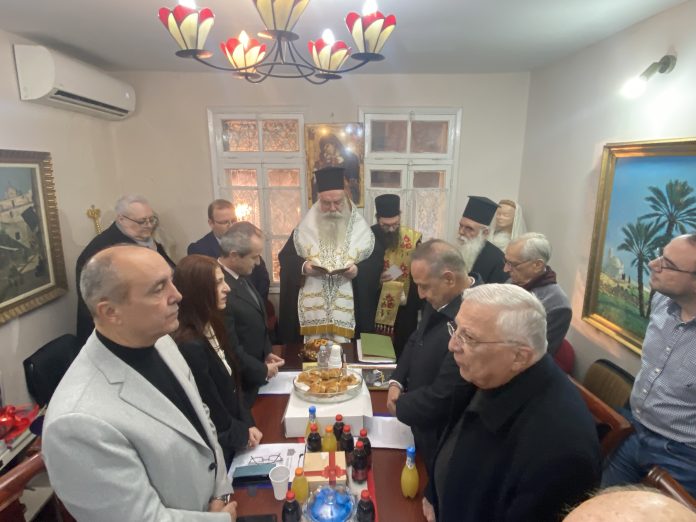 Kοπή της Αγιοβασιλόπιτας  του Ιδρύματος Εθνικού και Θρησκευτικού Προβληματισμού (Ι.Ε.Θ.Π.)