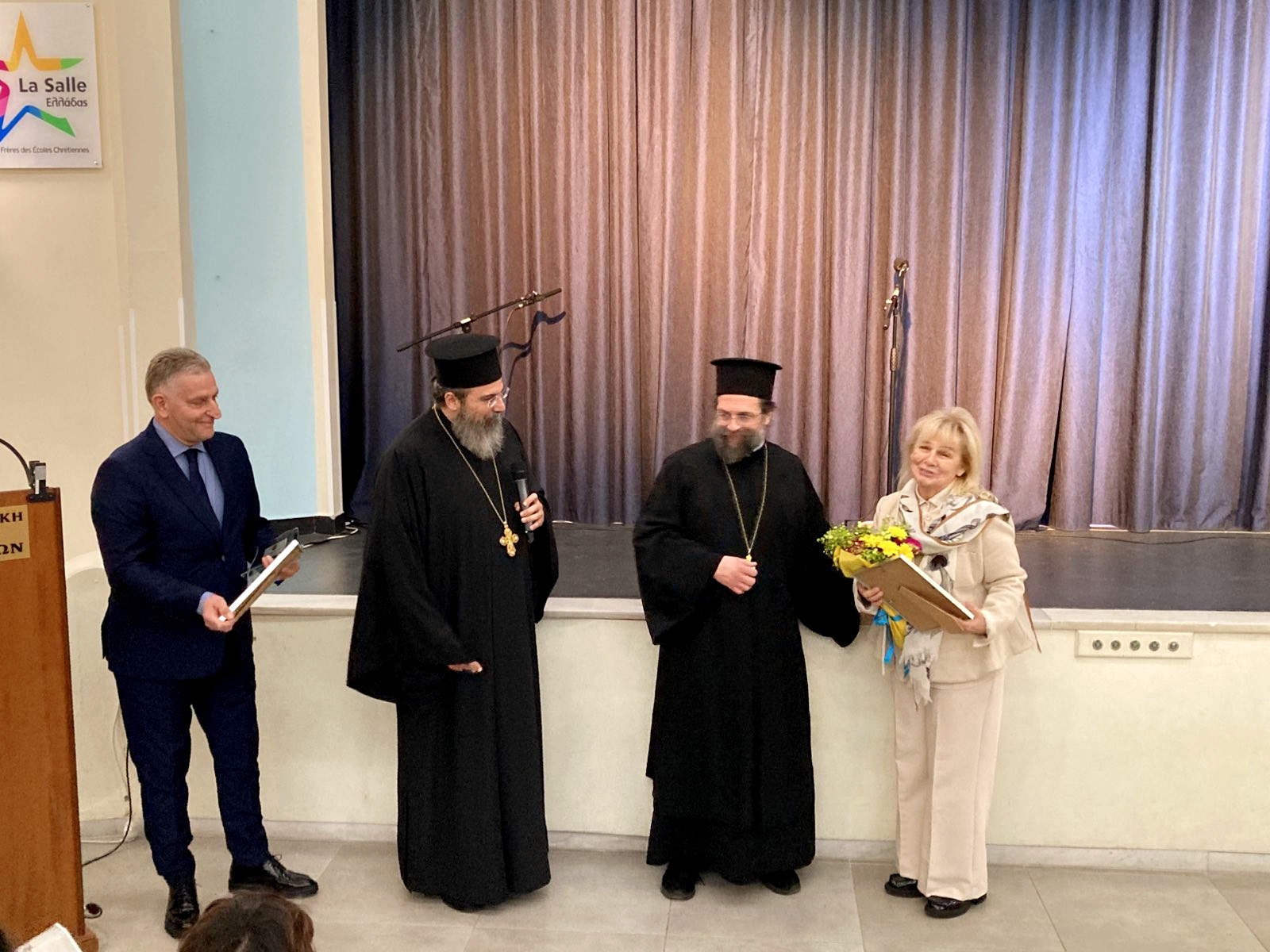 «Λαοθάλασσα» παιδιών και ελπίδας στην Εορτή της Παιδείας από τη Νεανική Εστία της Αγίας Σοφίας Νέου Ψυχικού