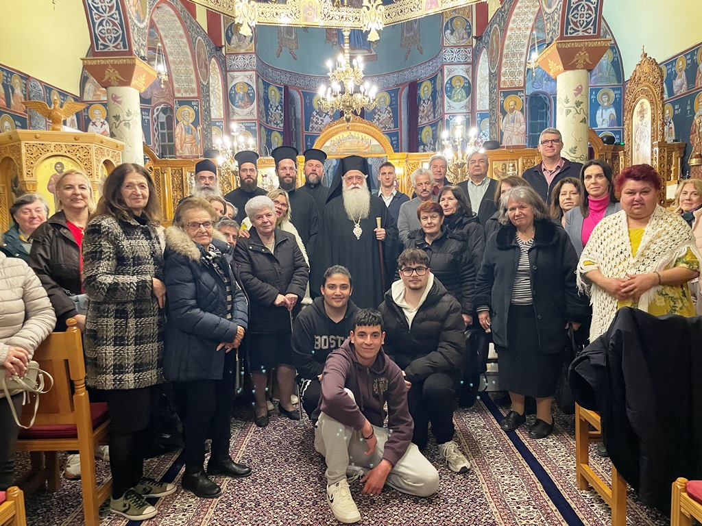 Επίσκεψη του Μητροπολίτου Δημητριάδος στον Ιερό Ναό Αγίας Παρασκευής Βόλου