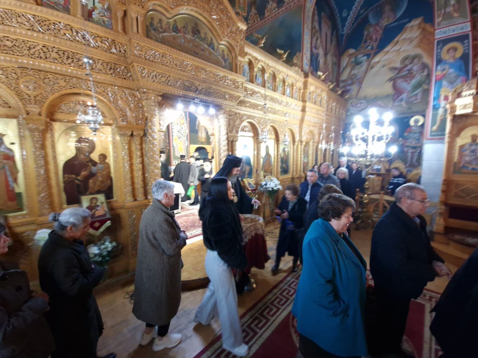 Ο τρίτος Κατανυκτικός Εσπερινός στον Ιερό Ναό Αγίων Κωνσταντίνου και Ελένης Αμυνταίου