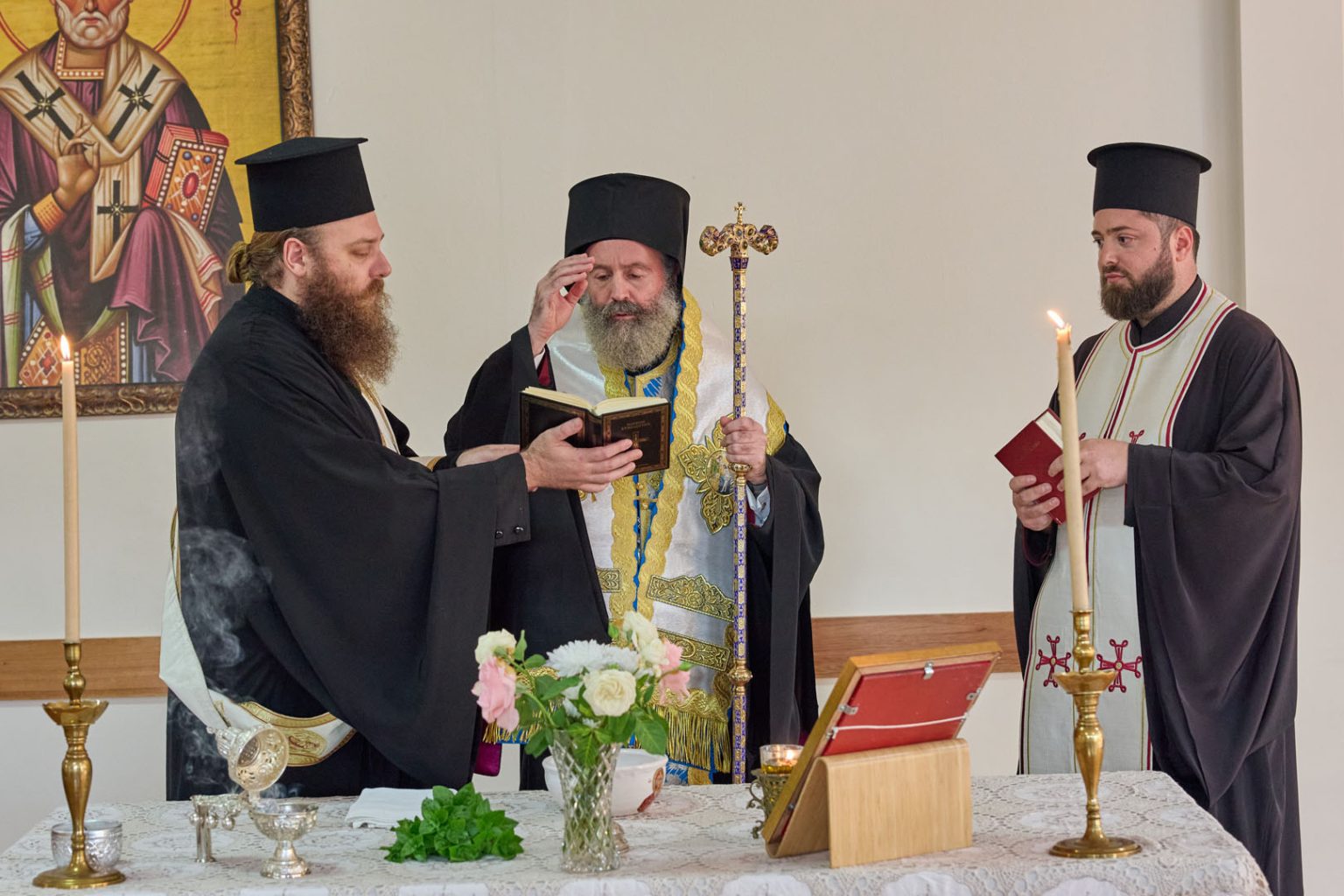 Ο Αρχιεπίσκοπος Αυστραλίας εγκαινίασε το πρόγραμμα «Πέντε Άρτοι» της Ενορίας Αγίου Νικολάου Σύδνεϋ