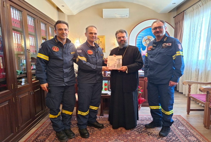 Ο Γενικός Συντονιστής του Πυροσβεστικού Σώματος Β. Ελλάδος στον Μητροπολίτη Μαρωνείας