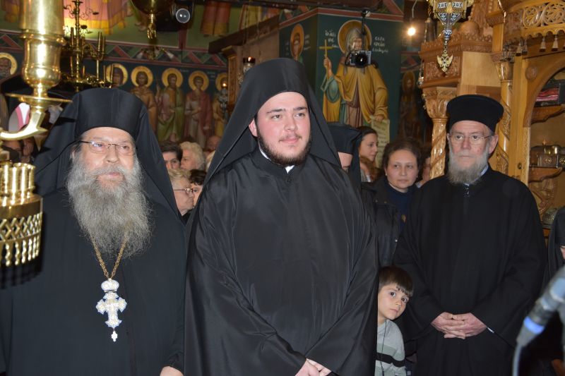 Κουρά νέου Μοναχού στην Ιερά Μονή Οσίου Δαυΐδ Γέροντος Λίμνης Ευβοίας