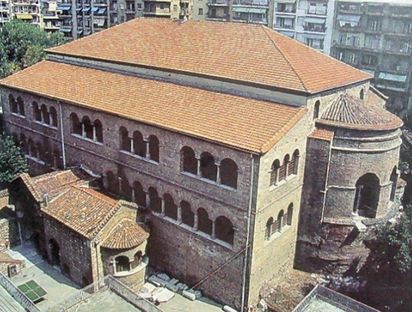 Η Ακολουθία των Δ΄ Χαιρετισμών της Υπεραγίας Θεοτόκου με 1000 μαθητές στον Ι.Ν. Παναγίας Αχειροποιήτου στη Θεσσαλονίκη