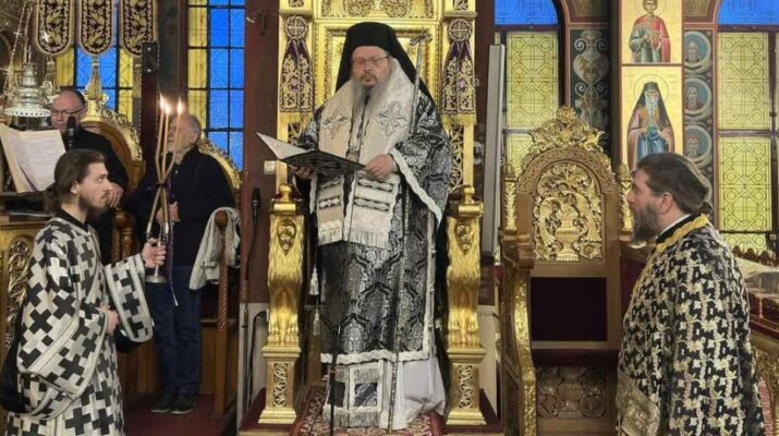 Μητρόπολη Λαρίσης : Προηγιασμένες Θείες Λειτουργίες με συμμετοχή μαθητών