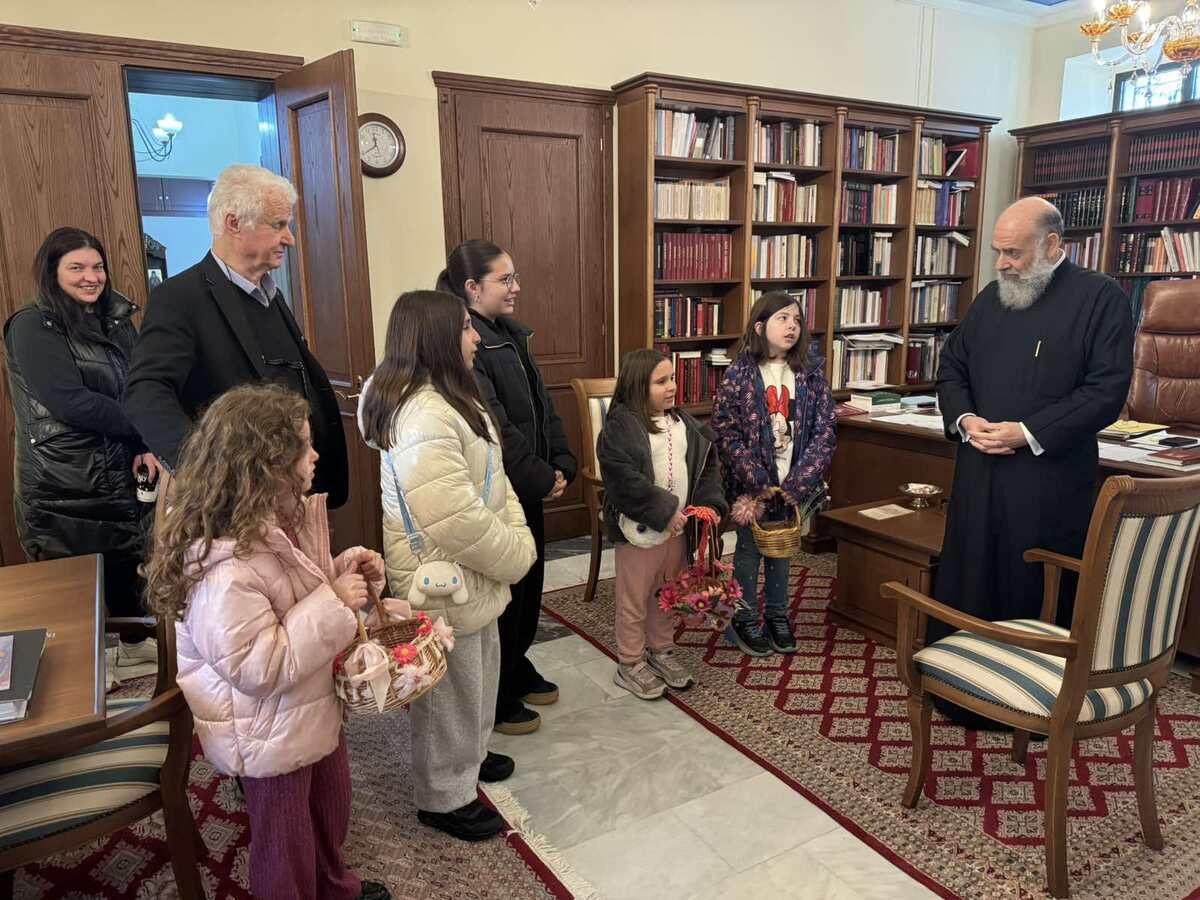 Μήνυμα Αναστάσεως από τα κάλαντα του Λαζάρου στην Ιερά Μητρόπολη Θεσσαλιώτιδος