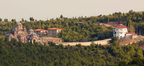 Ετοιμάζεται να πανηγυρίσει η Ι. Μονή Αγίων Ραφαήλ, Νικολάου και Ειρήνης στη Γρίβα Γουμένισσας- ΑΠΕΥΘΕΙΑΣ ΜΕΤΑΔΟΣΗ από την 4Ε