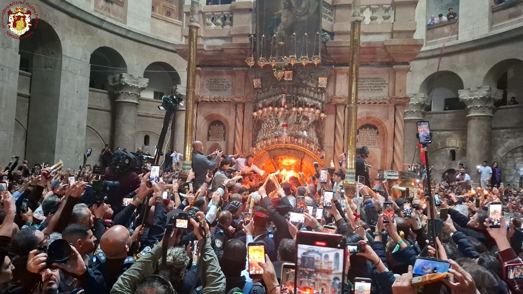 Ελπίδα και παρηγοριά σε ολόκληρη την Οικουμένη