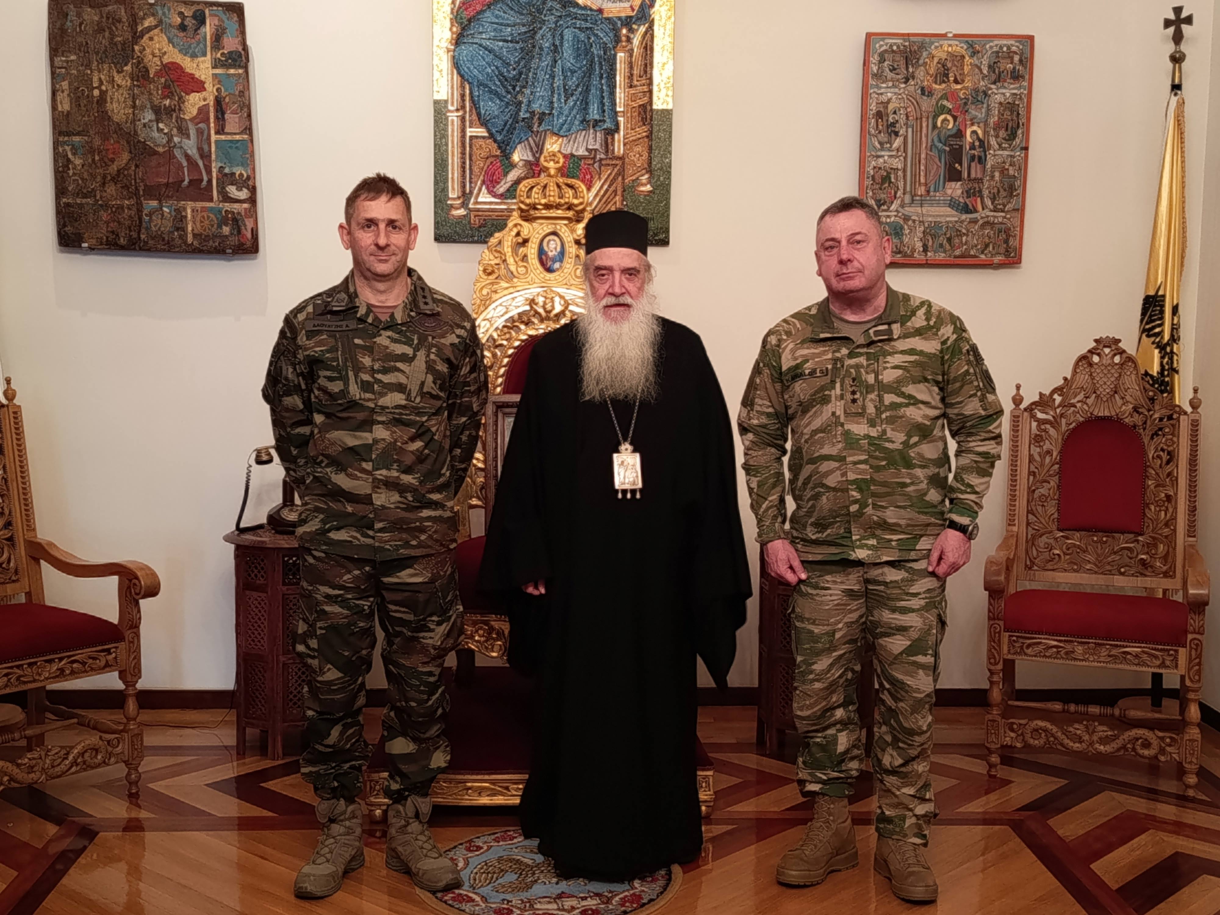 Ἐθιμοτυπικὴ Ἐπίσκεψη τοῦ Διοικητοῦ τῆς Διακλαδικῆς Διοικήσεως Εἰδικῶν Ἐπιχειρήσεων στὸν Μητροπολίτη Σάμου