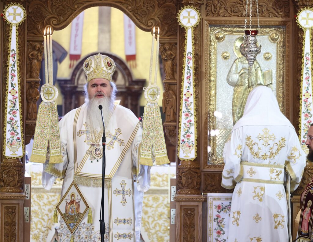 Η εορτή της Συνάξεως της Υ. Θ. της Φανερωμένης και χειροτονία Διάκονου στη Ν. Μηχανιώνα- Δείτε εδώ ξανά τη μετάδοση της 4Ε