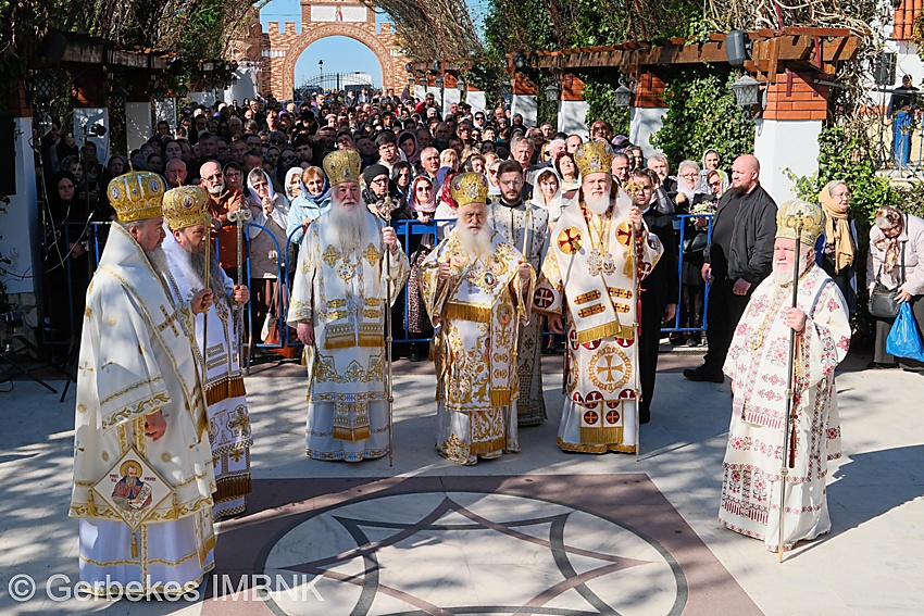 Λαμπρή πανήγυρις στην Ιερά Μονή Παντοκράτορος στη Ρουμανία