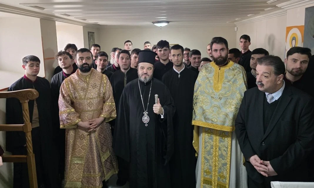 Όμιλος φοιτητών της Χριστιανικής Φοιτητικής Δράσης Θεσσαλονίκης στη Σηλυβρία